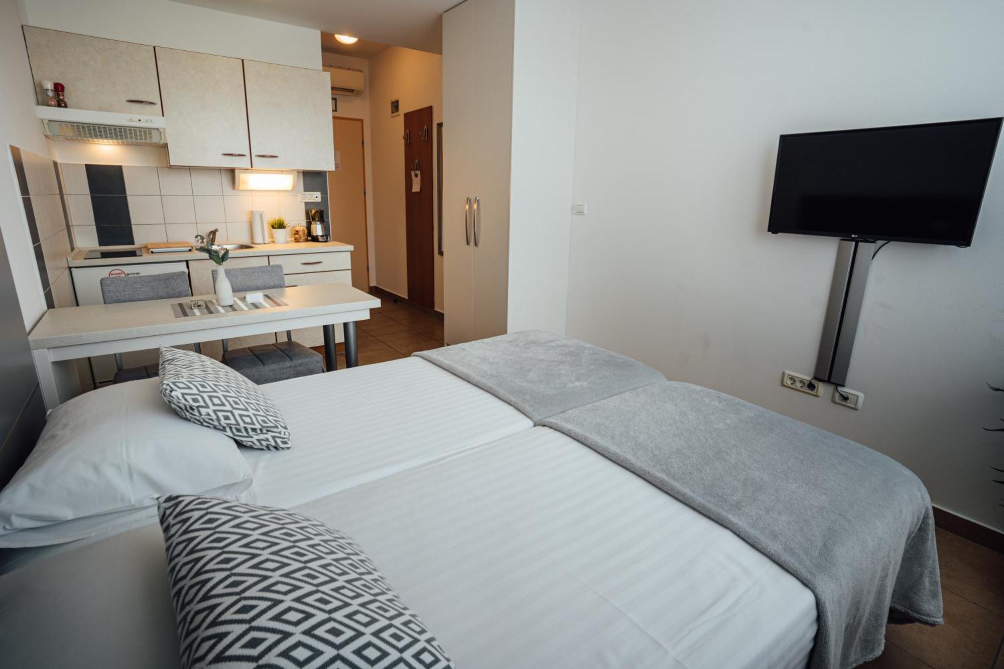 Sobe Rooms Nataly Sežana Eksteriør billede